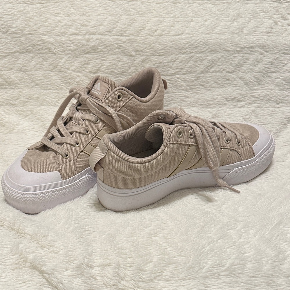 Adidas Women's Beige and White Sneakers